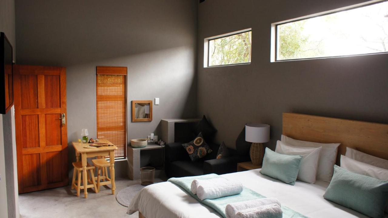 מרלות' פארק Dream Of Africa Bush Lodge מראה חיצוני תמונה