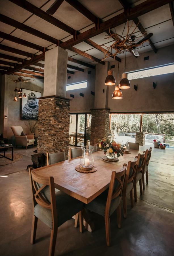מרלות' פארק Dream Of Africa Bush Lodge מראה חיצוני תמונה