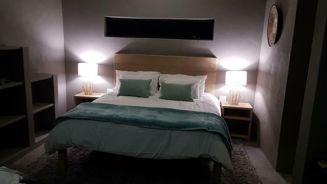מרלות' פארק Dream Of Africa Bush Lodge מראה חיצוני תמונה